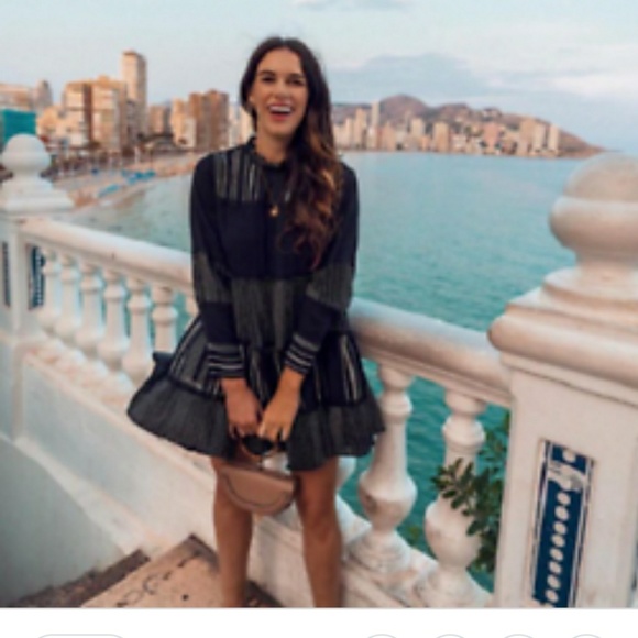 zara black flowy dress